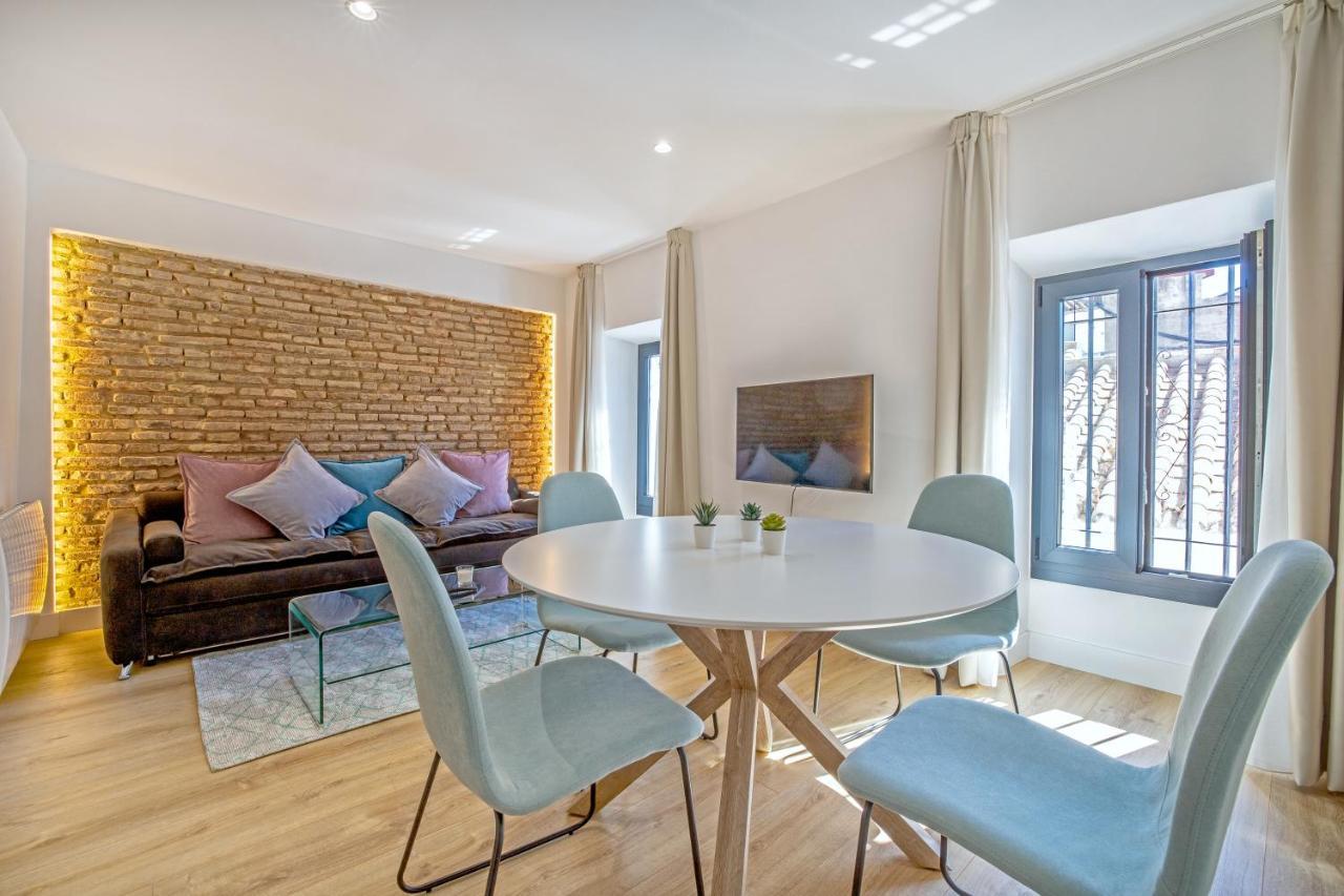 Victoria Suites Apartments Кордова Экстерьер фото