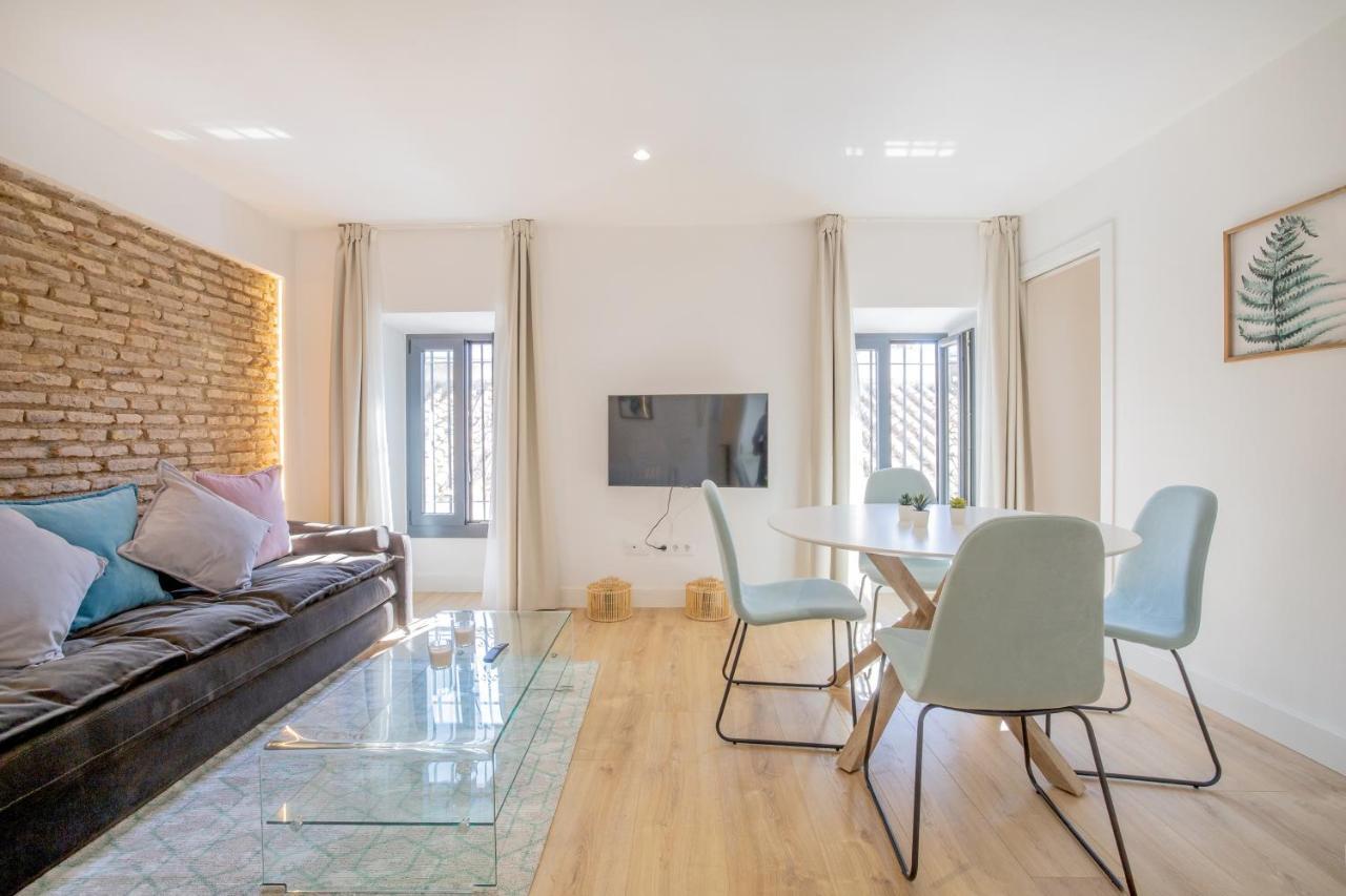 Victoria Suites Apartments Кордова Экстерьер фото