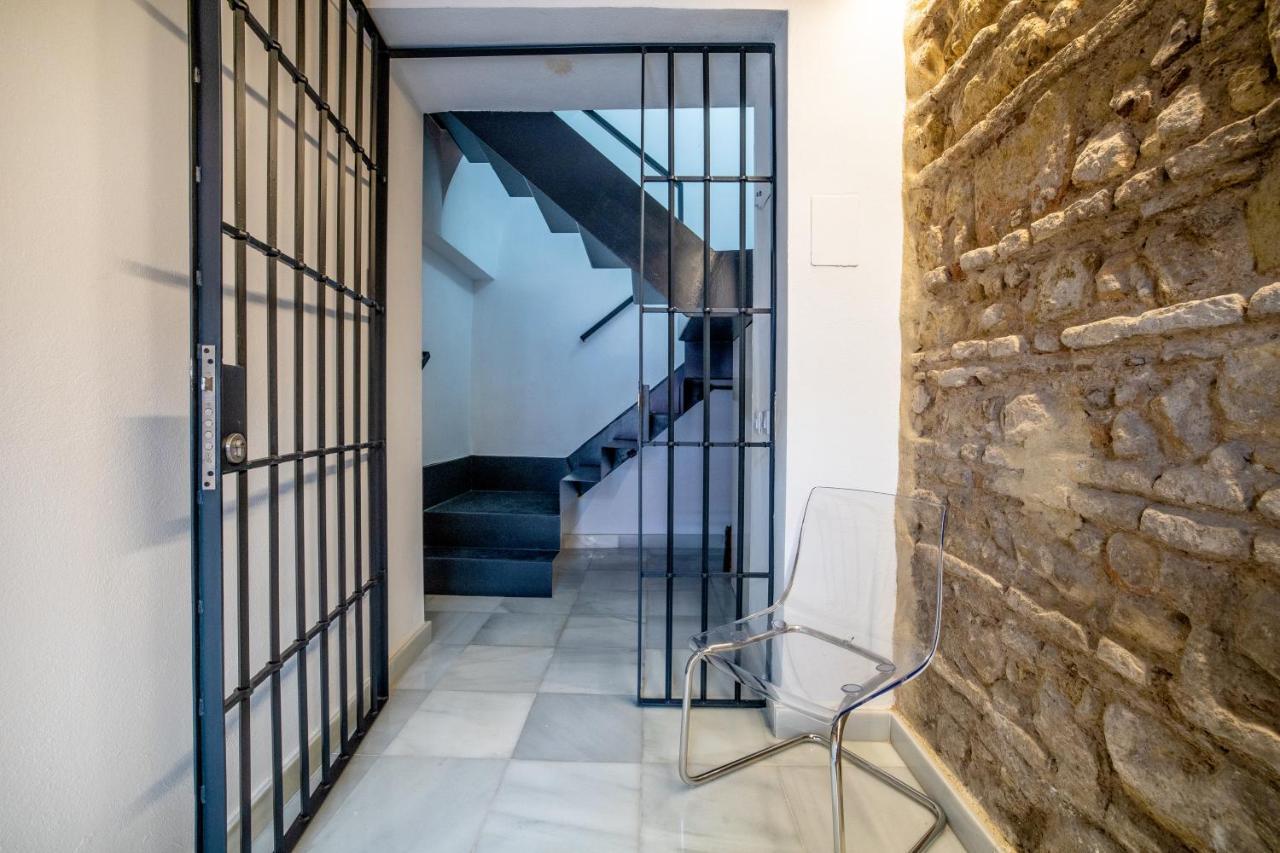 Victoria Suites Apartments Кордова Экстерьер фото