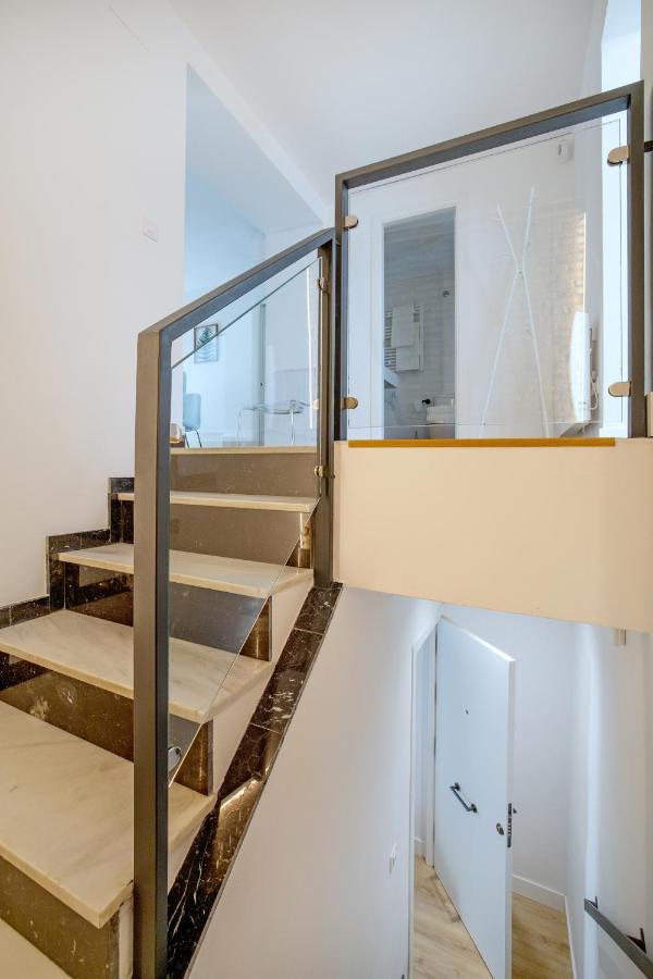 Victoria Suites Apartments Кордова Экстерьер фото