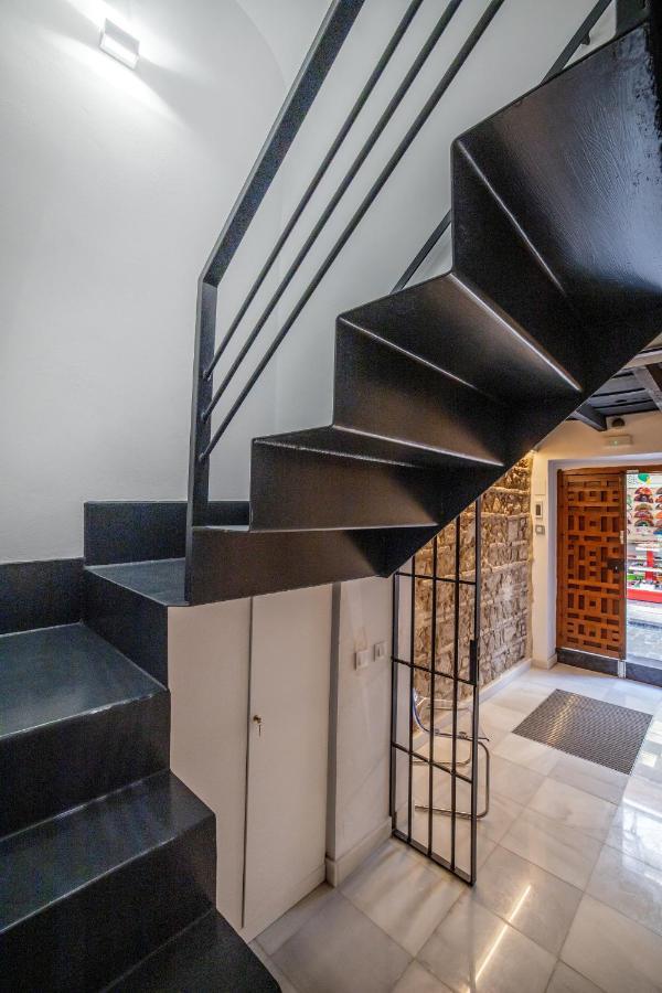Victoria Suites Apartments Кордова Экстерьер фото