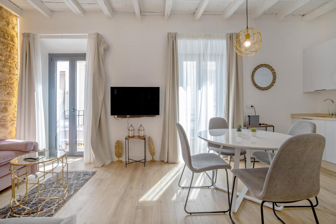 Victoria Suites Apartments Кордова Экстерьер фото