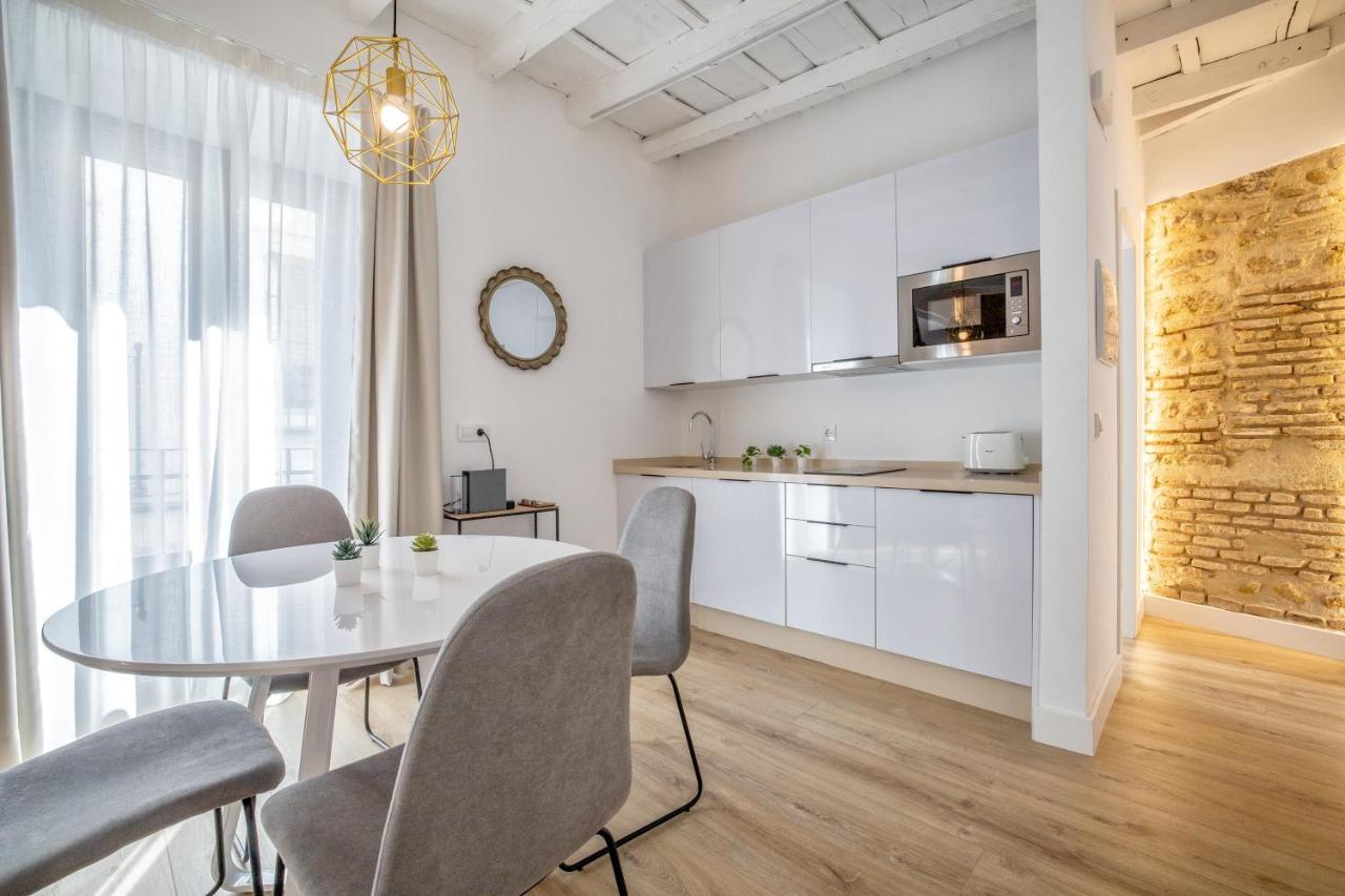 Victoria Suites Apartments Кордова Экстерьер фото